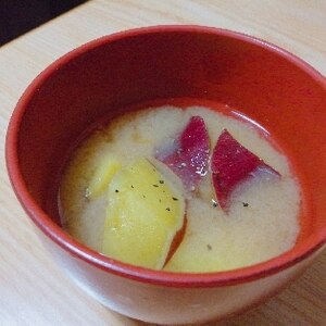 にんにく香る♡薩摩芋の味噌汁